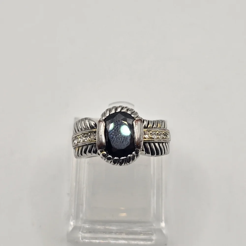 Vintage Two-Tone Cable Twist Statement Ring – Oval Deep Red Garnet Center Stone